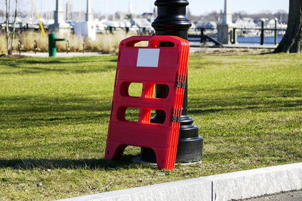 Manhole Guard - Heavy Duty Folding 4 Gate Barricade Rail System