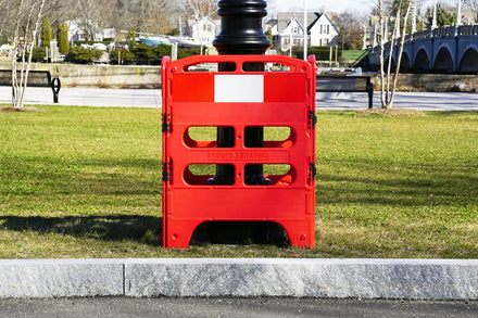 Manhole Guard - Heavy Duty Folding 4 Gate Barricade Rail System