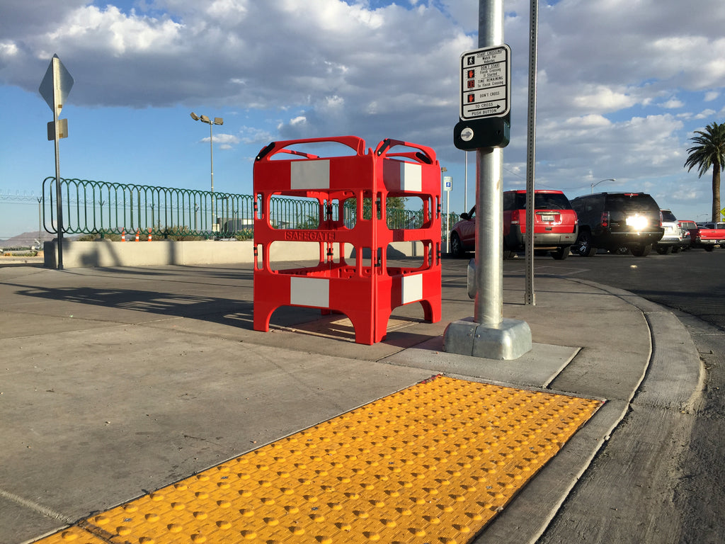 Safegate Utility Barrier - Manhole Guard