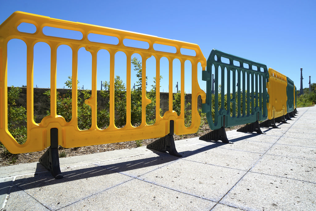 Plastic Crowd Control Barrier 6.5ft  - The Start Barricade