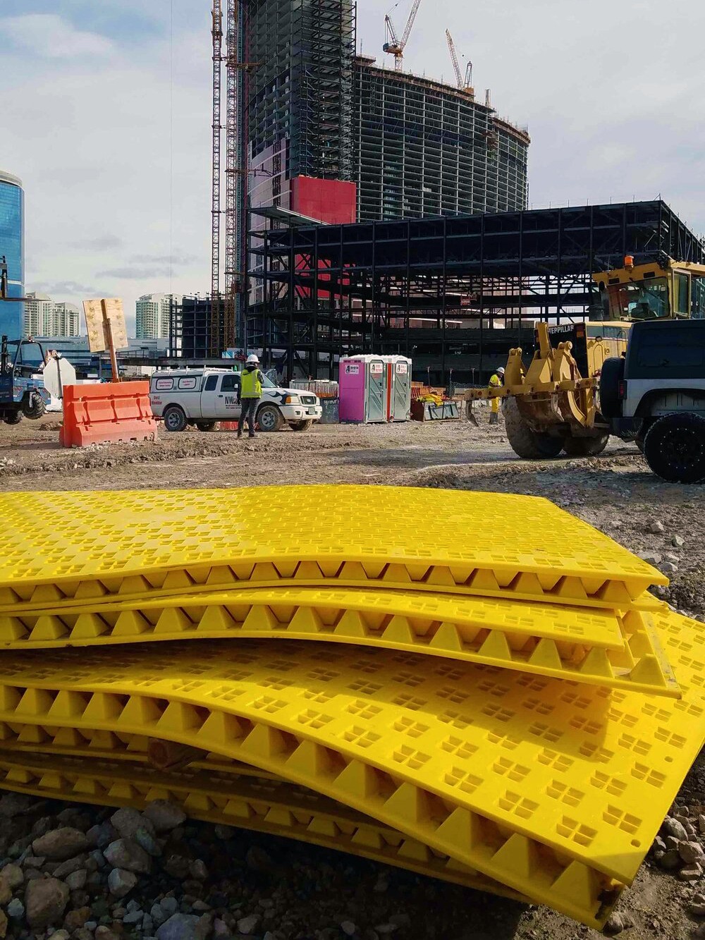 Unpacking FODS Mats on site