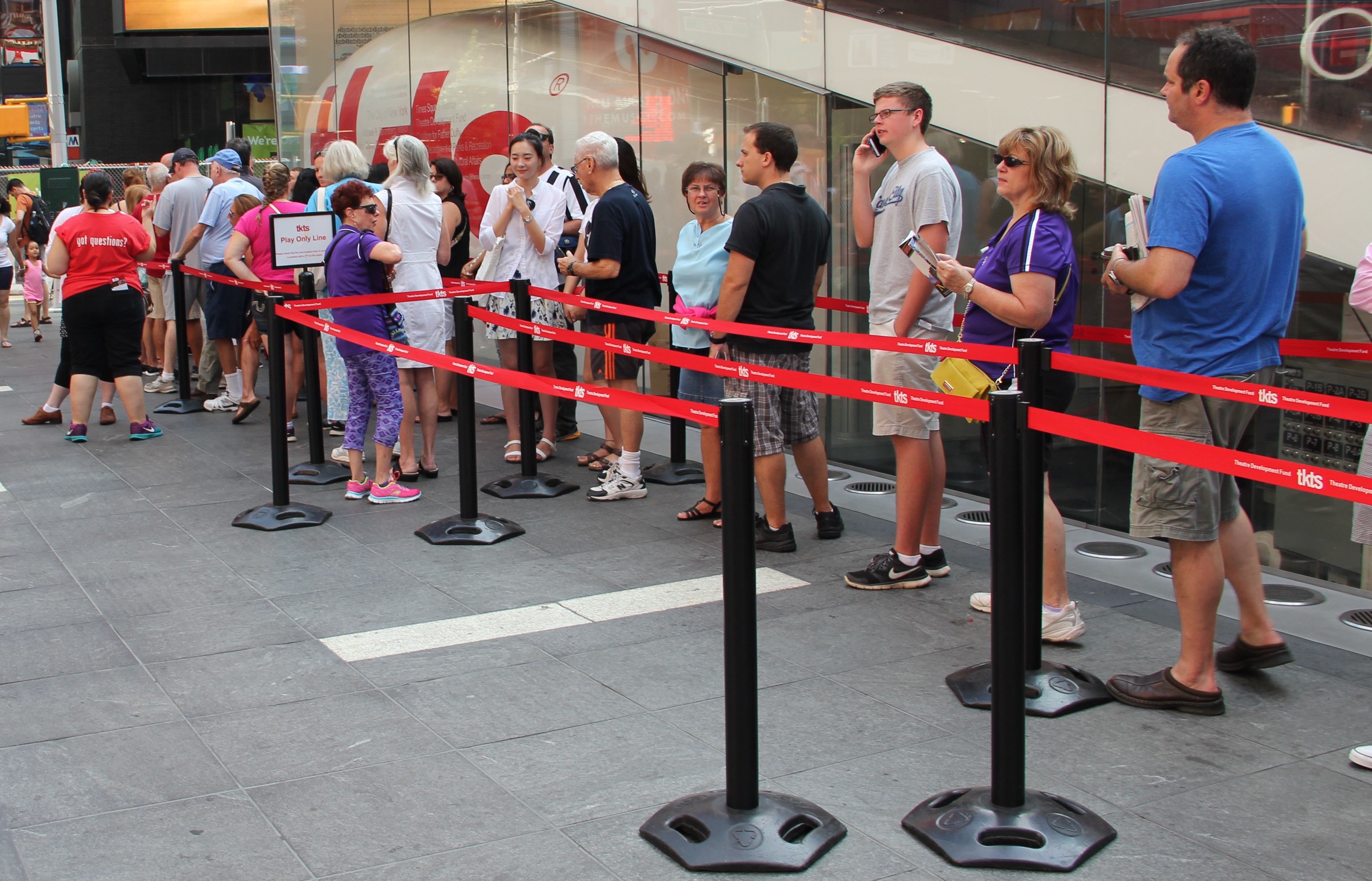 WeatherMaster barriers being used in times square