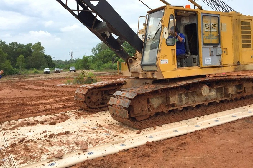 MegaDeck HD mats at a construction site